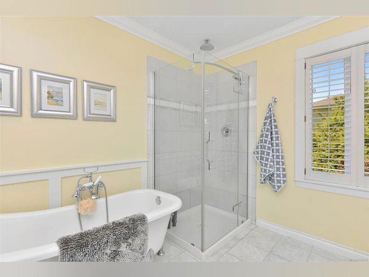 218 Beach Drive, Oak Bay, BC, V8S 2M1 - 41