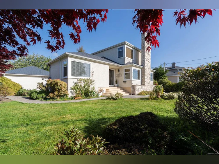 218 Beach Drive, Oak Bay, BC, V8S 2M1 - 5
