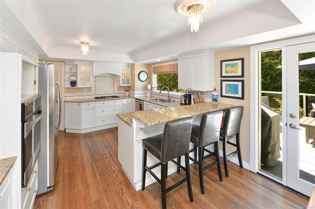218 Beach Drive, Oak Bay, BC, V8S 2M1 - 24