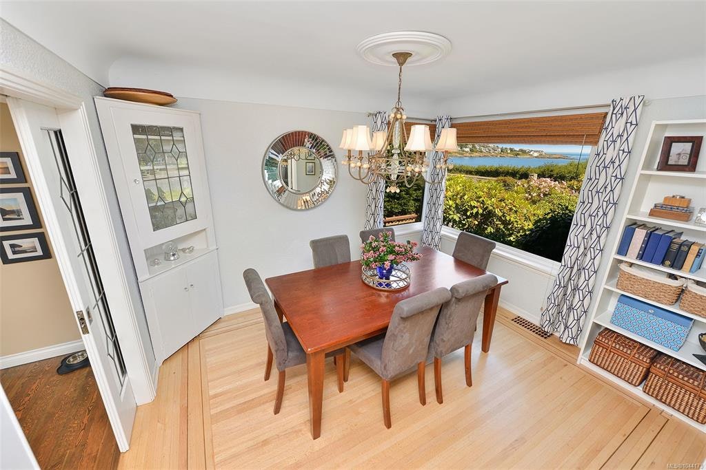 218 Beach Drive, Oak Bay, BC, V8S 2M1 - 22