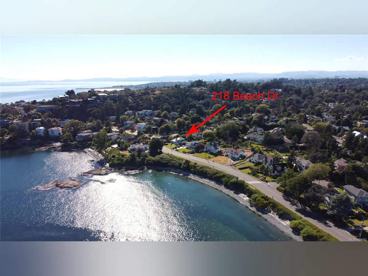 218 Beach Drive, Oak Bay, BC, V8S 2M1 - 2