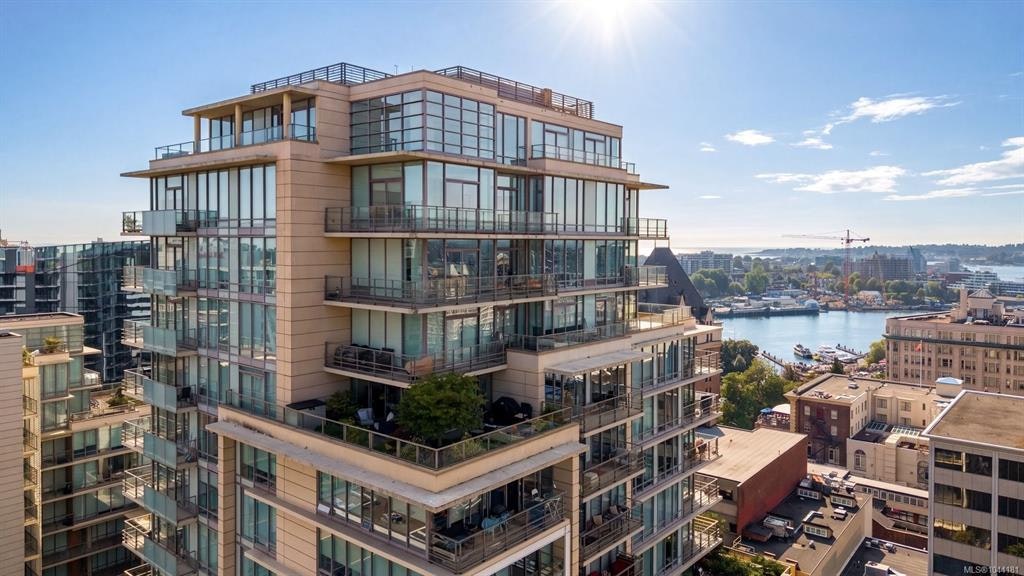 1602-707 Courtney Street, Victoria, BC, V8W 0A9