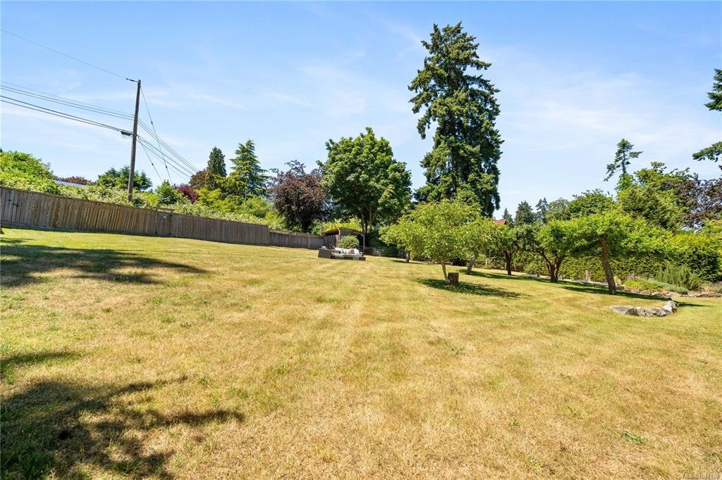 2618 Mill Bay Road, Mill Bay, BC, V8H 1C9 - 49