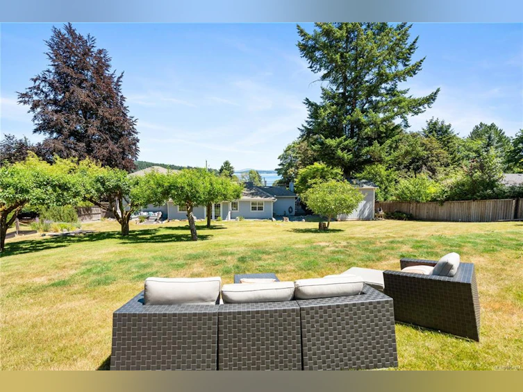 2618 Mill Bay Road, Mill Bay, BC, V8H 1C9 - 55