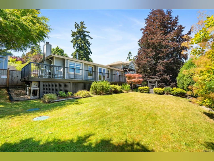 2618 Mill Bay Road, Mill Bay, BC, V8H 1C9 - 44