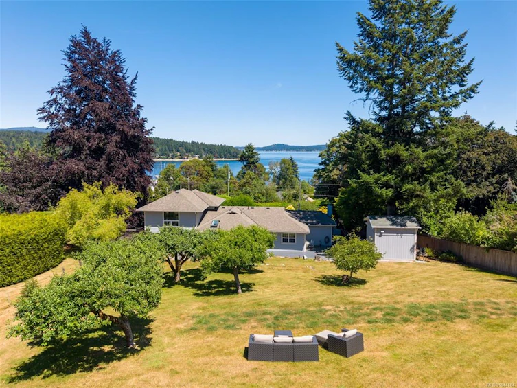 2618 Mill Bay Road, Mill Bay, BC, V8H 1C9 - 54