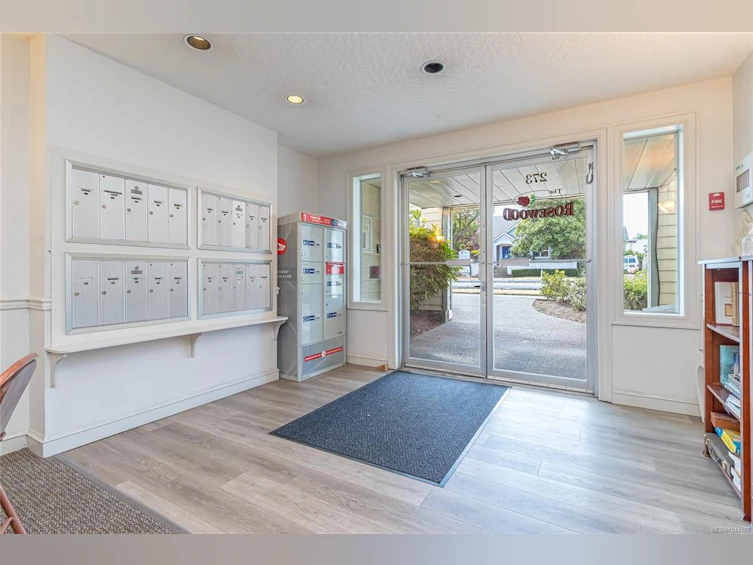 207-273 Coronation Avenue, Duncan, BC, V9L 2T1 - 4