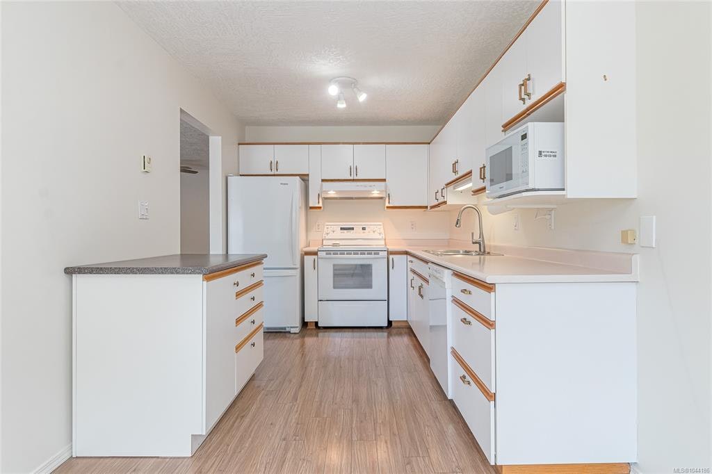 207-273 Coronation Avenue, Duncan, BC, V9L 2T1 - 13