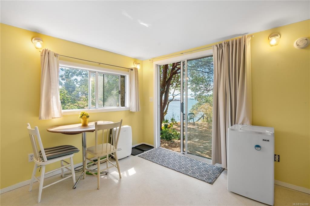 310 Bessborough Avenue, View Royal, BC, V9B 1T7 - 13