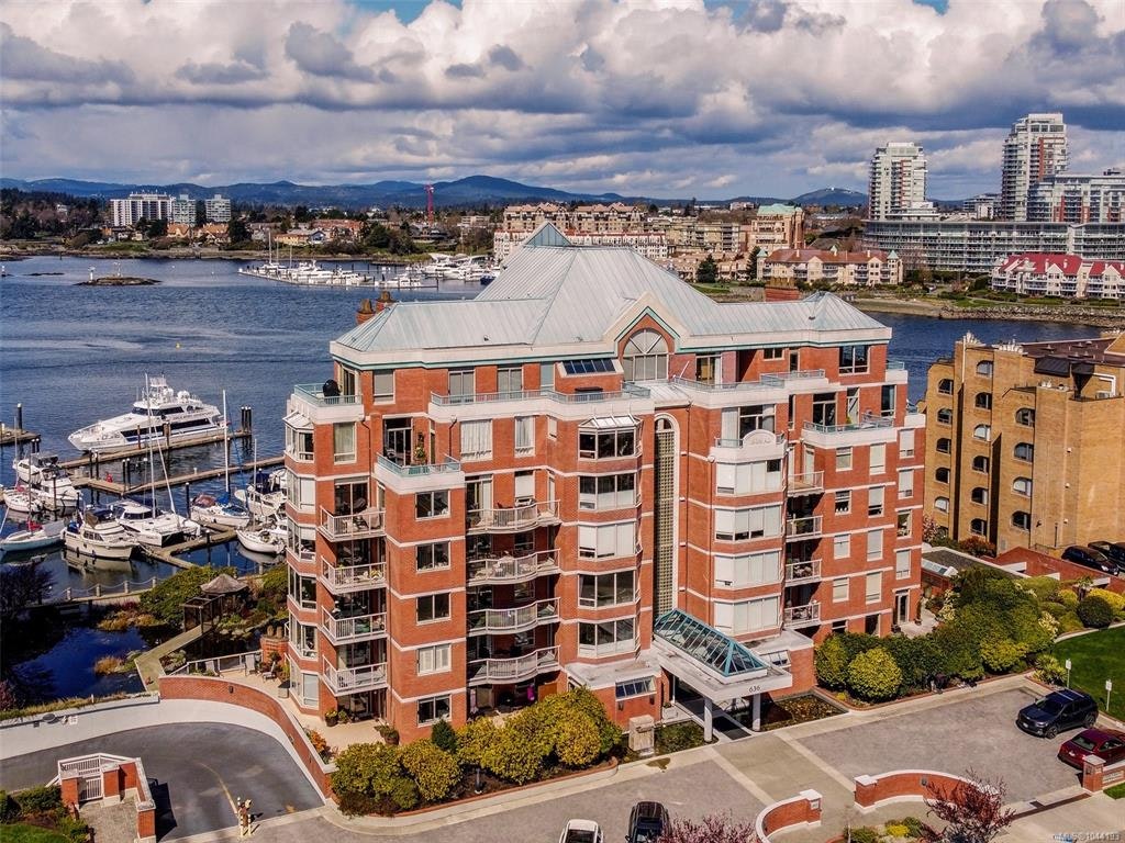 101-636 Montreal Street, Victoria, BC, V8V 4Y1
