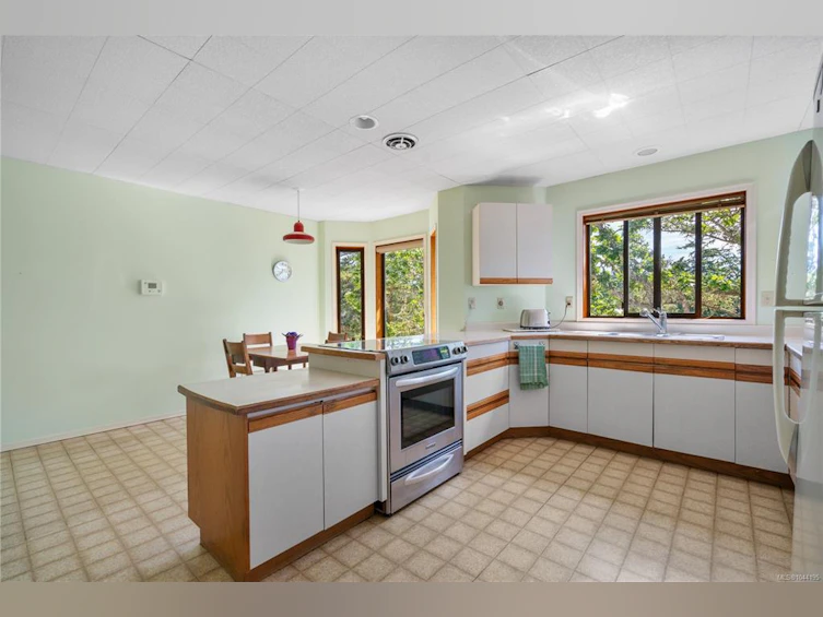 312 Bessborough Avenue, View Royal, BC, V9B 1T7 - 21