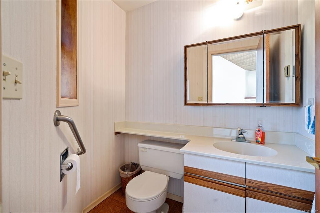 312 Bessborough Avenue, View Royal, BC, V9B 1T7 - 40