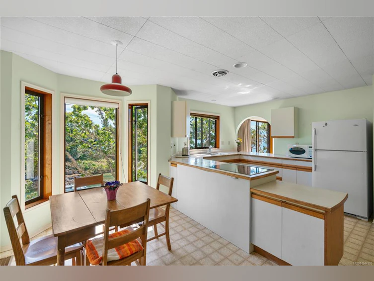 312 Bessborough Avenue, View Royal, BC, V9B 1T7 - 25