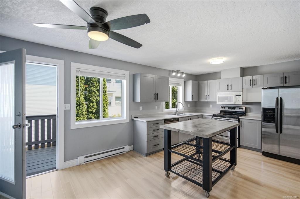 20-3242 Cowichan Lake Road - 4
