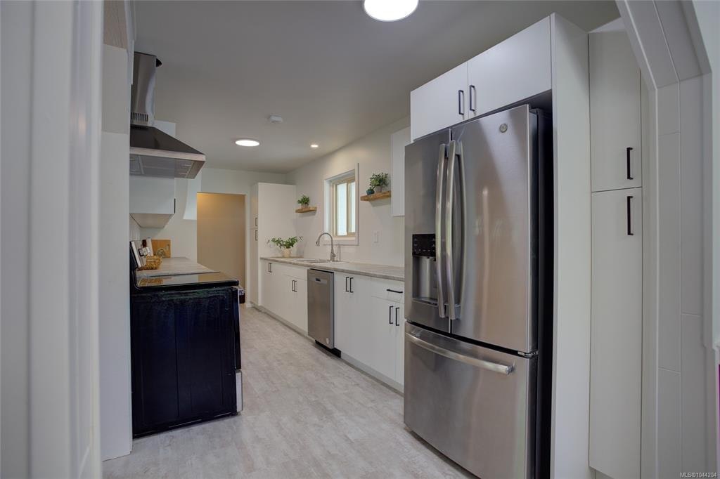 8147 Shasta Road, Crofton, BC, V0R 1K0 - 18