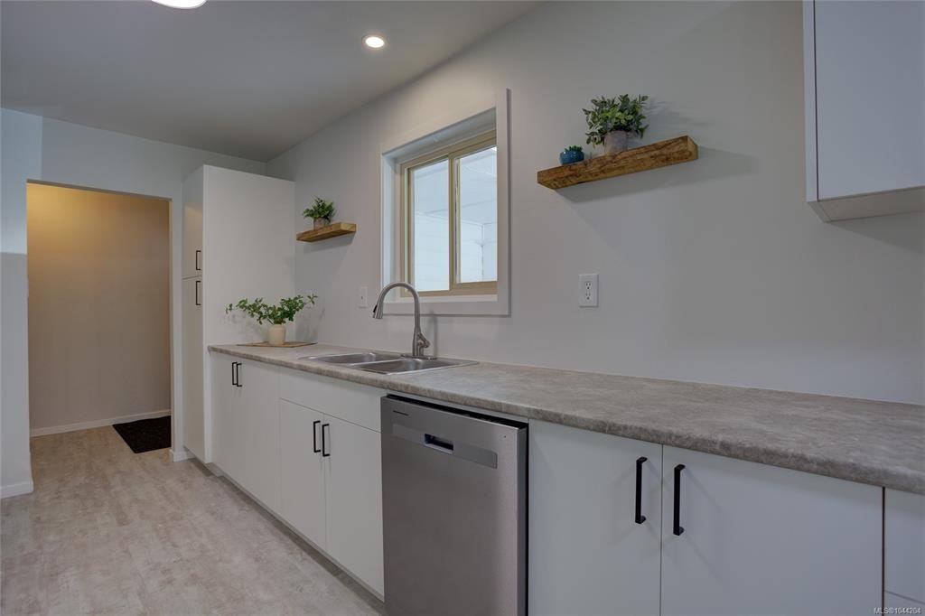 8147 Shasta Road, Crofton, BC, V0R 1K0 - 16