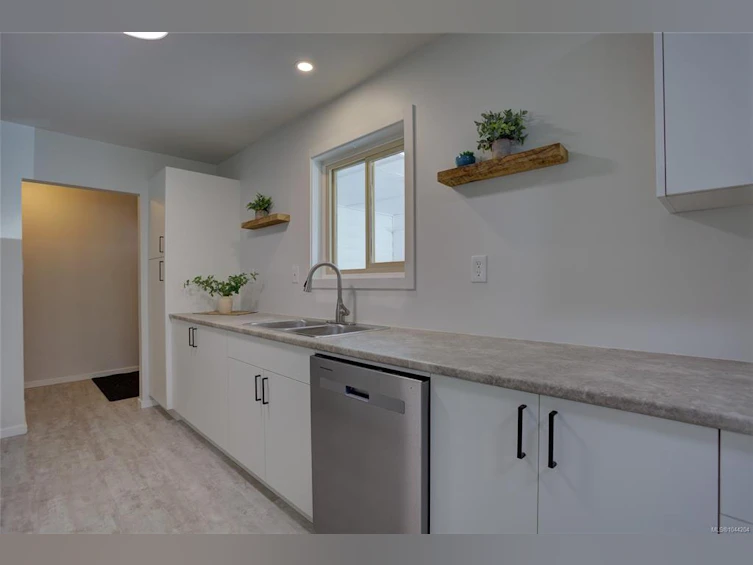 8147 Shasta Road, Crofton, BC, V0R 1K0 - 16