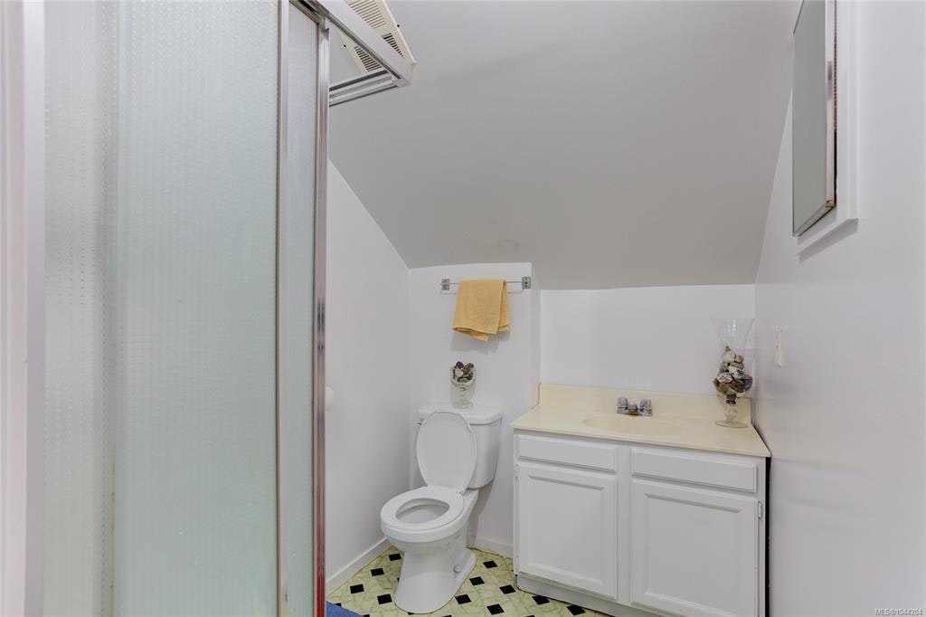 8147 Shasta Road, Crofton, BC, V0R 1K0 - 44