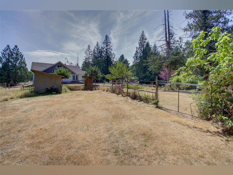 8147 Shasta Road, Crofton, BC, V0R 1K0 - 59