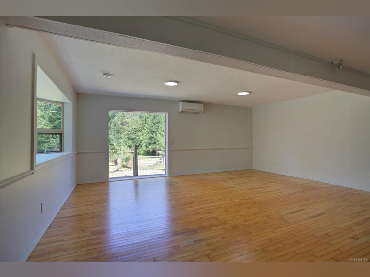 8147 Shasta Road, Crofton, BC, V0R 1K0 - 13