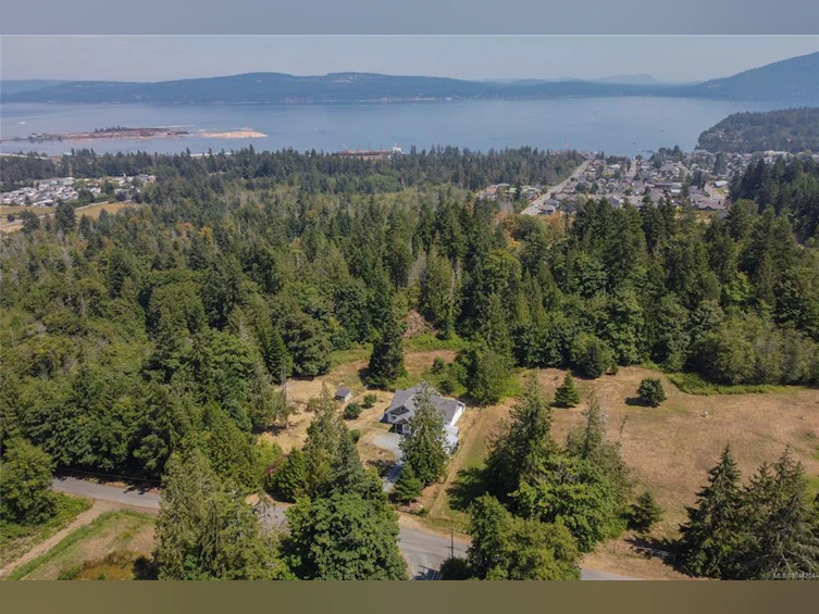 8147 Shasta Road, Crofton, BC, V0R 1K0 - 62