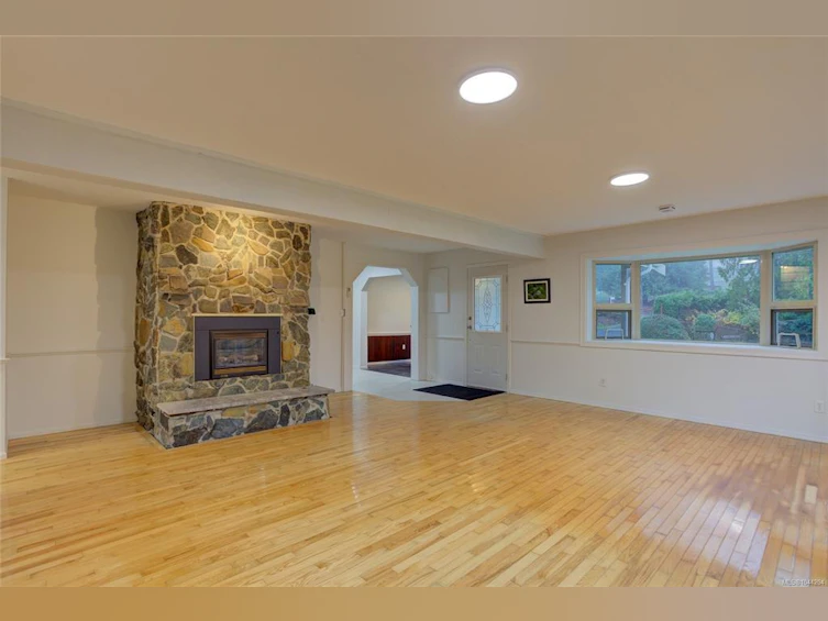 8147 Shasta Road, Crofton, BC, V0R 1K0 - 11