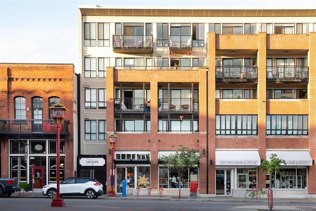 215-517 Fisgard Street - 3