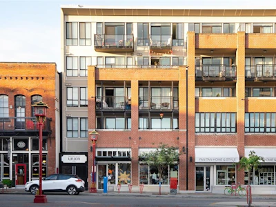 215-517 Fisgard Street - 3