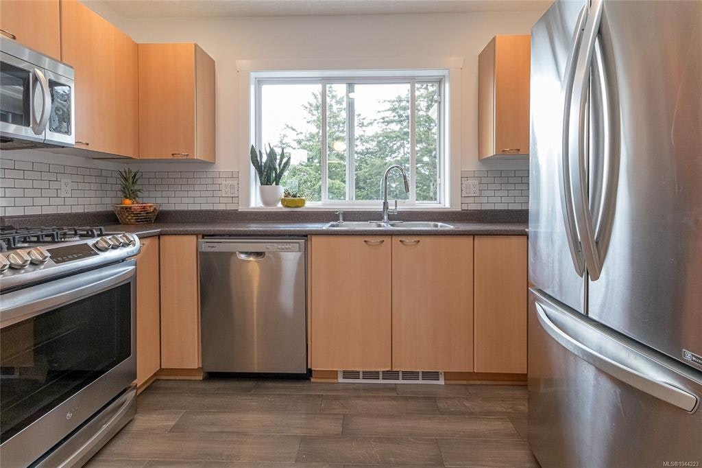560 Tory Place, Colwood, BC, V9C 3S2 - 14