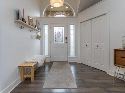 560 Tory Place - 4