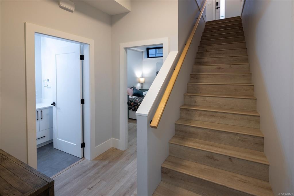 613 Medalist Avenue, Colwood, BC, V9C 0R7 - 36