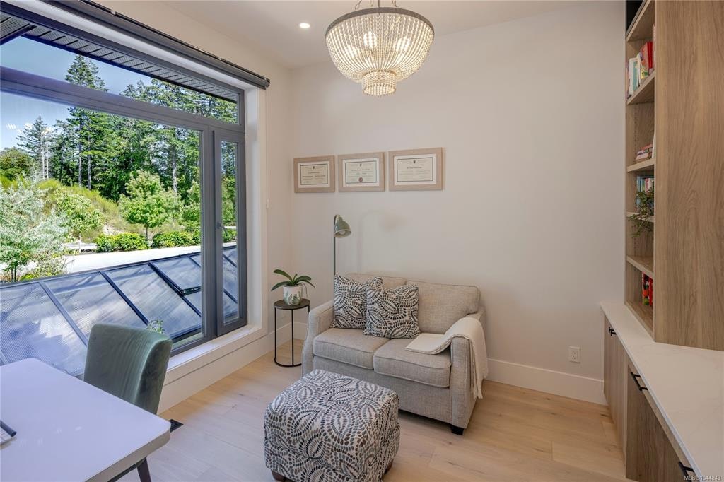 613 Medalist Avenue, Colwood, BC, V9C 0R7 - 22
