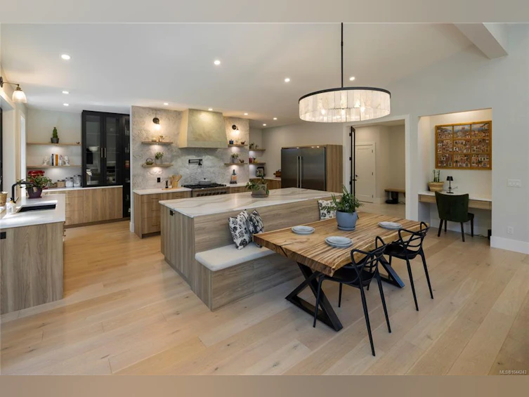 613 Medalist Avenue, Colwood, BC, V9C 0R7 - 9