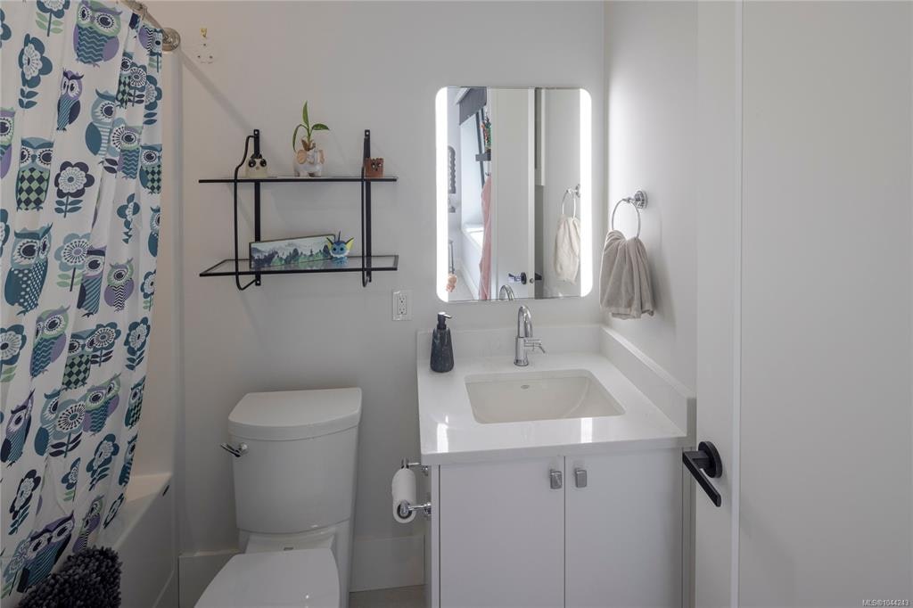 613 Medalist Avenue, Colwood, BC, V9C 0R7 - 32