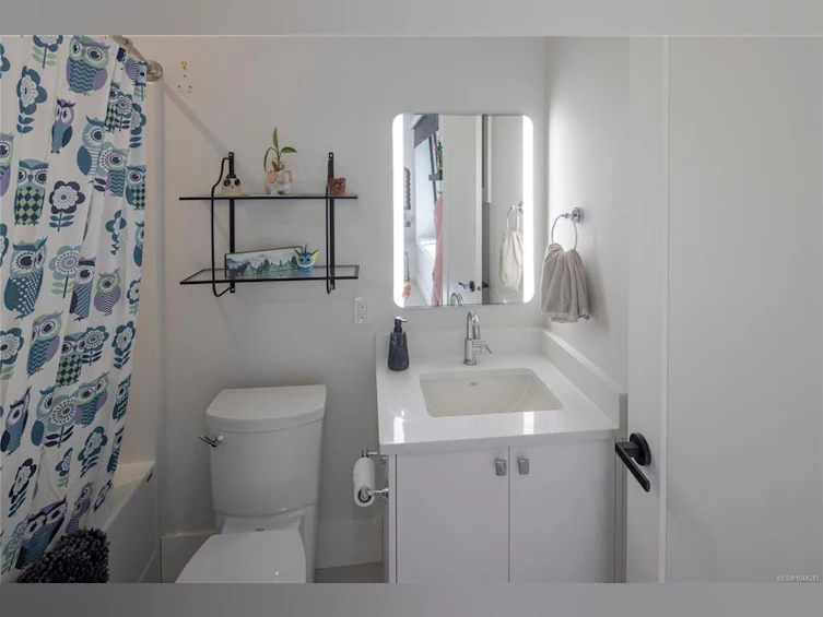 613 Medalist Avenue, Colwood, BC, V9C 0R7 - 32