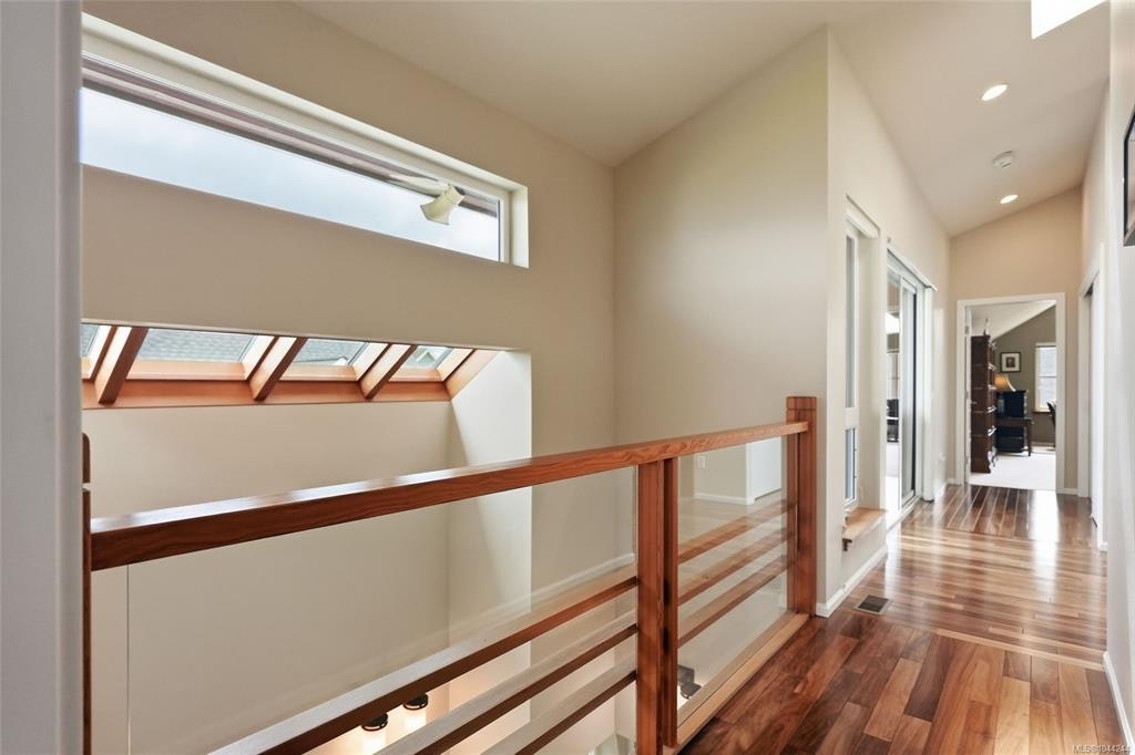 880 Bluffs Drive, Qualicum Beach, BC, V9K 0A2 - 43