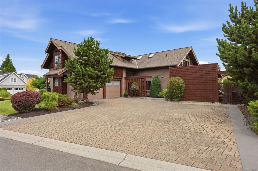880 Bluffs Drive, Qualicum Beach, BC, V9K 0A2 - 53