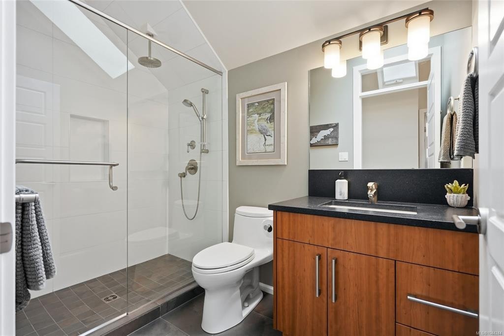 880 Bluffs Drive, Qualicum Beach, BC, V9K 0A2 - 50