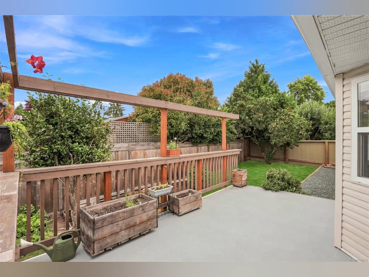 85 Magnolia Drive, Parksville, BC, V9P 2P6 - 45