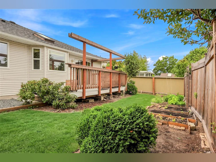 85 Magnolia Drive, Parksville, BC, V9P 2P6 - 48