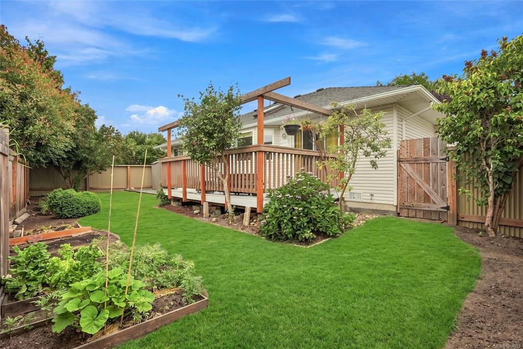 85 Magnolia Drive, Parksville, BC, V9P 2P6 - 47
