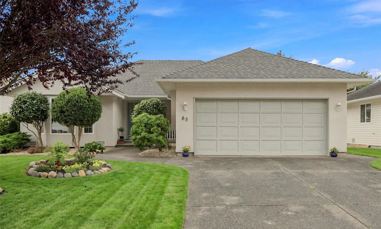 85 Magnolia Drive