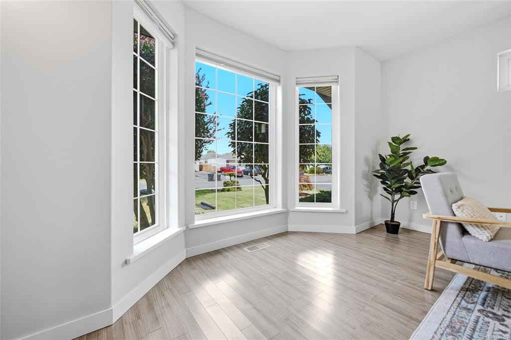85 Magnolia Drive, Parksville, BC, V9P 2P6 - 15