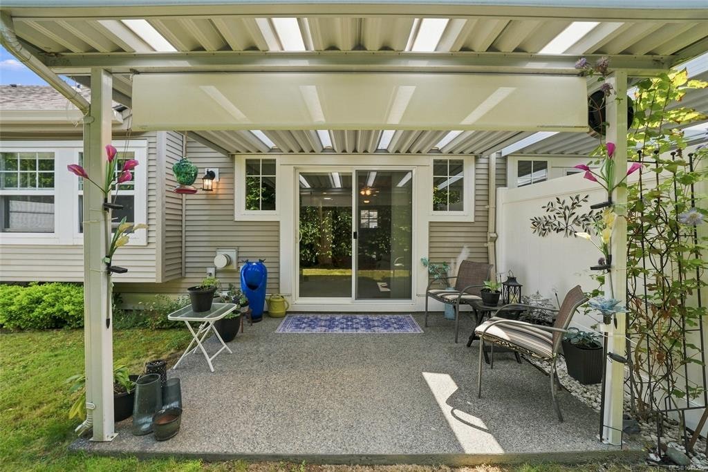17-631 Blenkin Avenue - 2