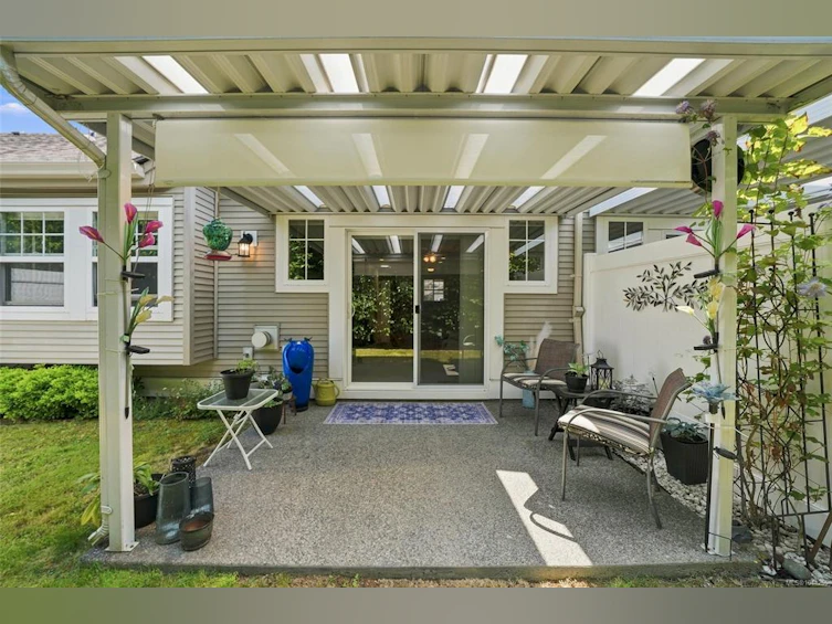 17-631 Blenkin Avenue, Parksville, BC, V9P 2Z4 - 2