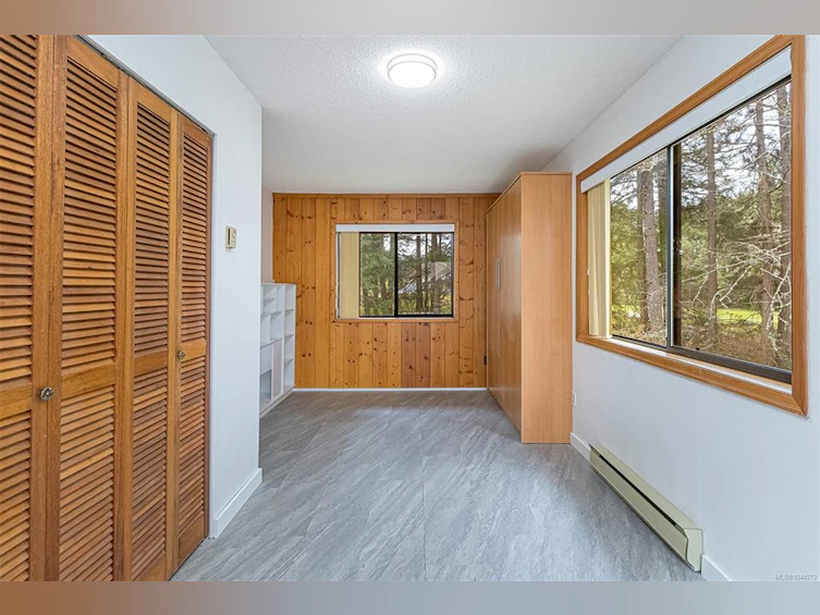 2298 Munn Road, Highlands, BC, V9E 1H5 - 39