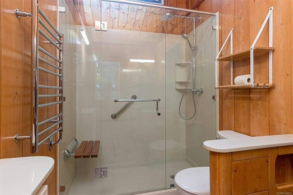 2298 Munn Road, Highlands, BC, V9E 1H5 - 35