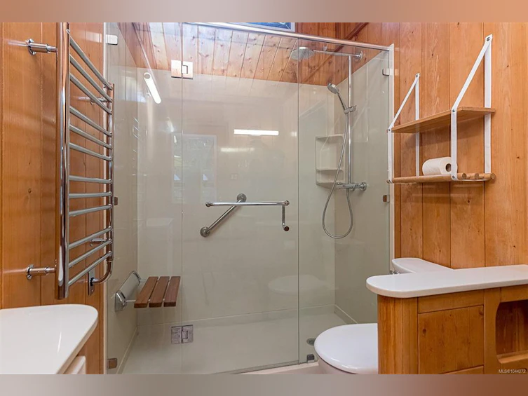 2298 Munn Road, Highlands, BC, V9E 1H5 - 35