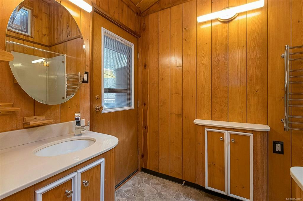 2298 Munn Road, Highlands, BC, V9E 1H5 - 34