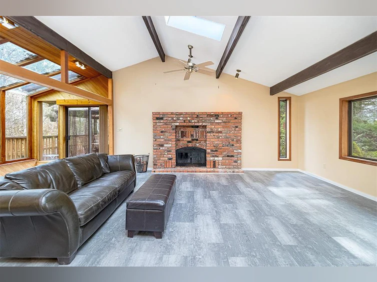 2298 Munn Road, Highlands, BC, V9E 1H5 - 12